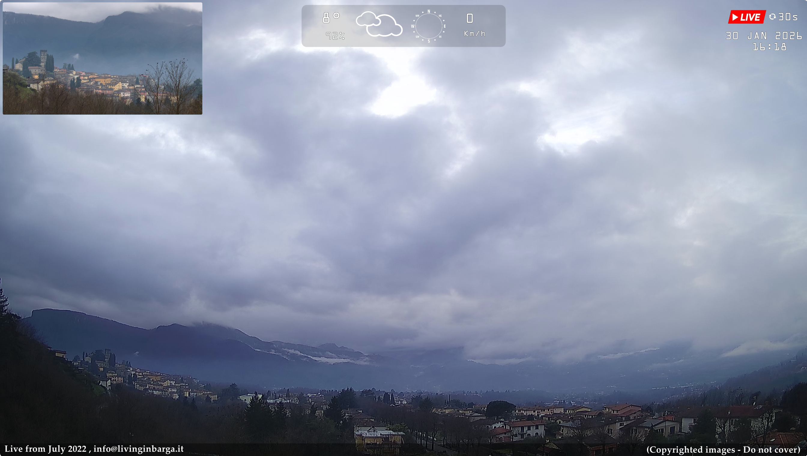 immagine della webcam nei dintorni di Monte Gomito: webcam Barga