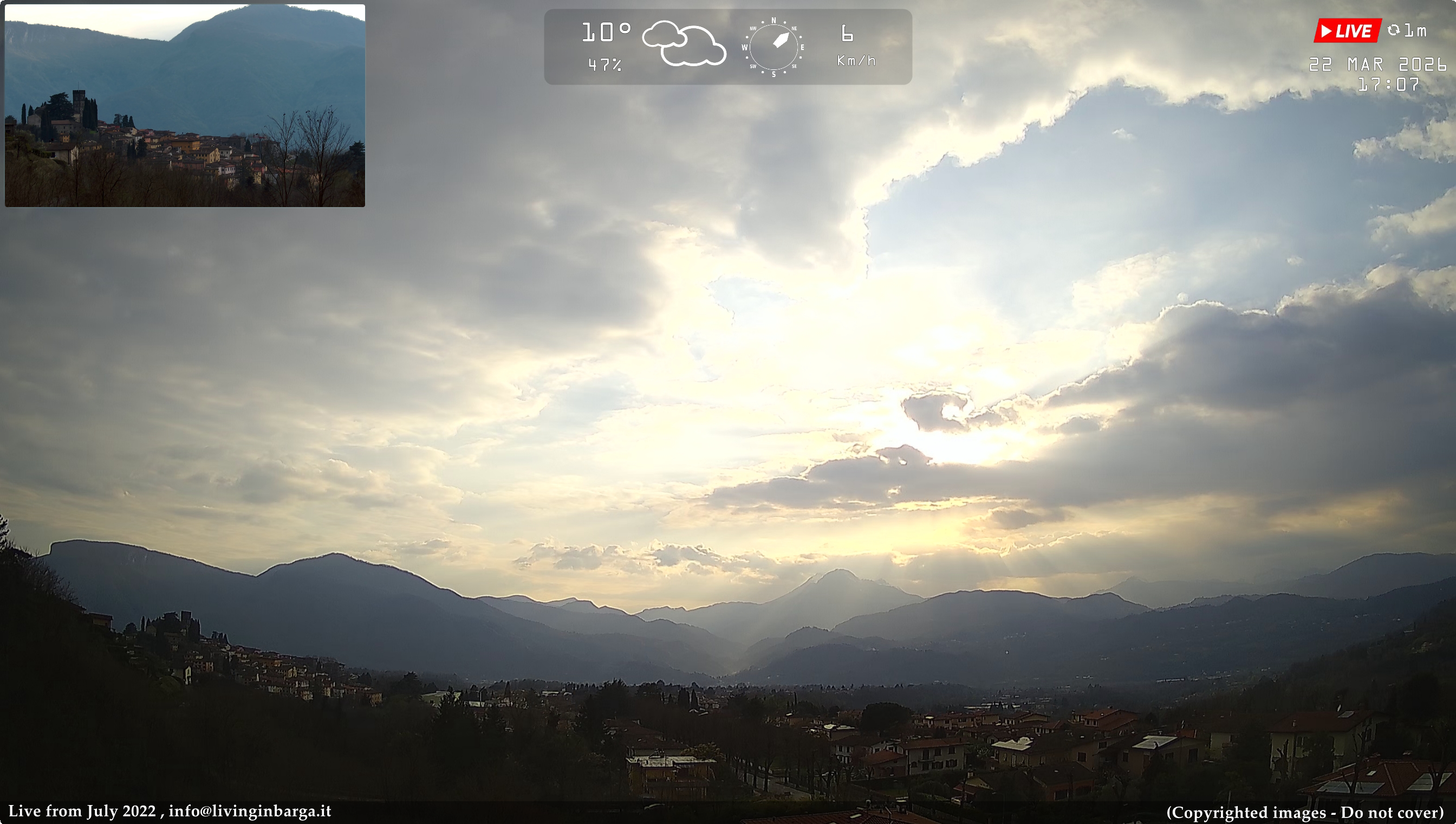 immagine della webcam nei dintorni di Massarosa: webcam Barga