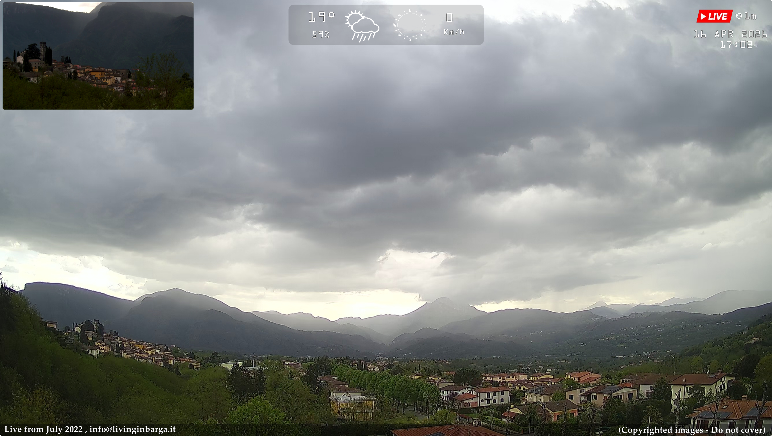 immagine della webcam nei dintorni di Torre Del Lago Puccini: webcam Barga